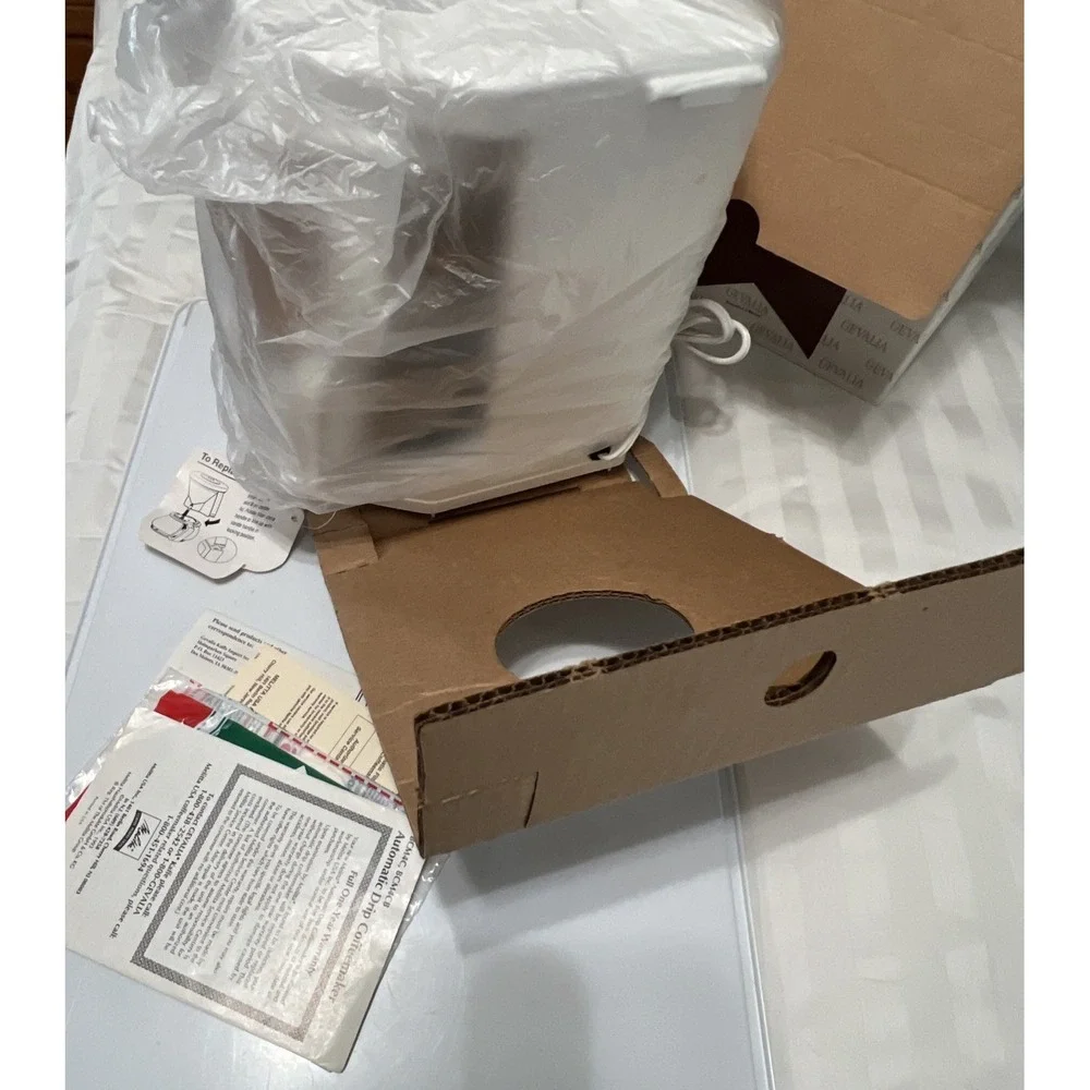 Vintage Melitta Gevalia Kaffe 4-Cup Coffee Maker White BCM-4C Machine Open Box